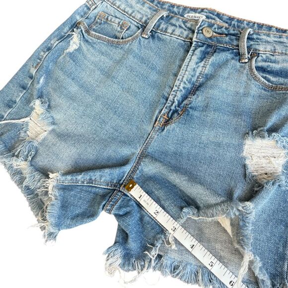 Old Navy high rise cut off distressed jean shorts size 4 - Picture 11 of 11